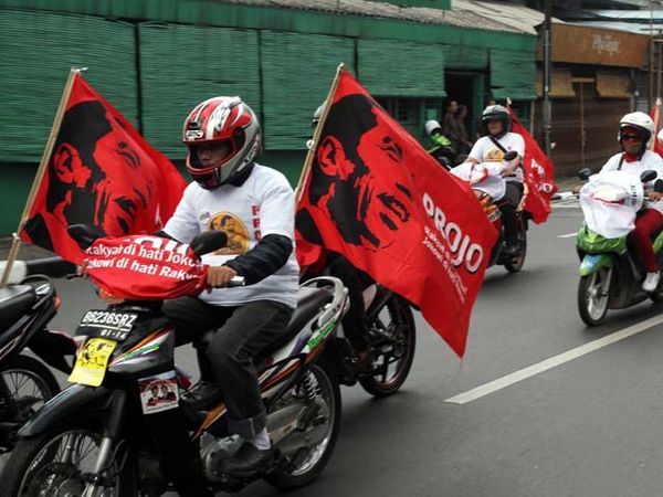 Blusukan Melawan Fitnah Blusukan Melawan Fitnah