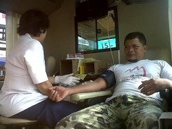 Donor Darah, Pendukung Jokowi-JK Kumpulkan 2 Juta Liter Darah di Semarang