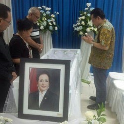 Anggota DPD Asal Sulteng Silvianna Henrdiete Meninggal Dunia