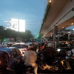 Macet Parah di Jakarta: dari Pancoran Hingga Tomang