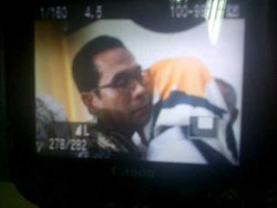 Mata Wawan Berkaca-kaca Dapat Pelukan Dukungan dari Airin