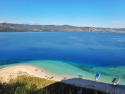 Kepulauan Riung, Surga Jatuh di Flores