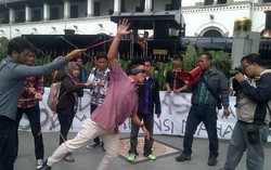 Tak Ingin Golput, Mahasiswa Perantau Desak KPU Buka Stand di Kampus