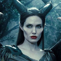 Maleficent Jadi Film Terlaris Angelina Jolie