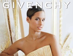 Penampilan Perdana Alicia Keys Jadi Model Parfum Givenchy