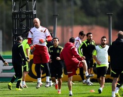 Australia-Spanyol Bertarung Demi Kehormatan
