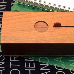 NEO Pinhole, Kamera Lubang Jarum Buatan Lokal dari Kayu Jati