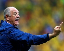 Scolari Tak Berharap Bertemu Chile