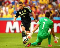 Setelah 504 Menit Torres Buka Puasa Gol di Piala Dunia