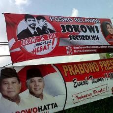 Panwaslu Surabaya: Ratusan APK Kedua Pasangan Capres-Cawapres Melanggar