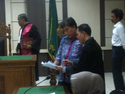 Terbukti Korupsi, Bupati Rembang Divonis 2 Tahun dan Denda Rp 100 Juta