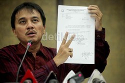 Sebut Ahok Bohong, Ini Bukti yang Dibeberkan Roy Suryo