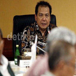 Proyek Pembangkit Listrik Terbesar ASEAN di Jateng Molor, Ini Arahan CT