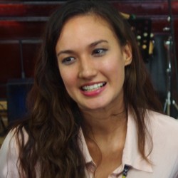 Nadine Chandrawinata Jadi Jurnalis dalam Erau Kota Raja