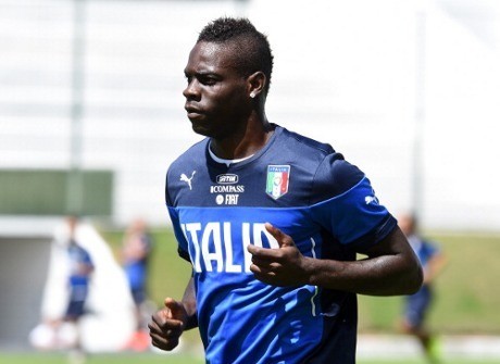 Wenger Bantah Rumor Balotelli
