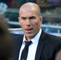 Zidane Tak Lagi Jadi Asisten Ancelotti, Musim Depan Tangani Castilla
