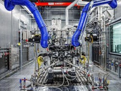 Rincian Lengkap Mesin Mercedes-Benz AMG GT