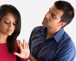 Pacar Minta Putus karena Tidak Tahan LDR, Harus Bagaimana?