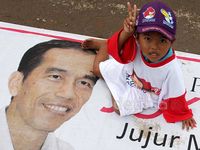 Anak-anak Ramaikan Apel Siaga Relawan Jokowi