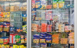 Badan POM Temukan Ratusan Makanan Kedaluwarsa dan Rusak di Pasaran