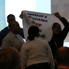 Aksi Demo Gegerkan Pesta Google