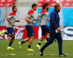 Hadapi Jerman, Klinsmann Mau Bikin Kejutan