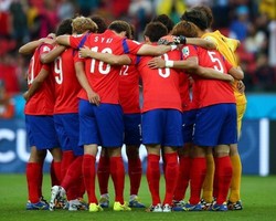 Asia Keok, Menunggu Keajaiban datang pada Korea