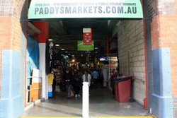 Tempat Belanja Paling Top di Sydney, Barangnya Murah Gila!
