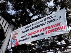 Ada Spanduk Bergambar Soeharto dukung Jokowi di Semarang
