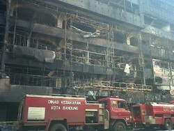 Penyebab Kebakaran Kings Shopping Centre Baru Diketahui 2 Minggu Lagi