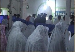 Jamaah Naqsabandiyah di Sumbar Mulai Puasa Hari Ini