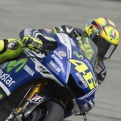 Marquez, Pedrosa, dan Lorenzo Tak Catatkan Waktu, Rossi Tercepat