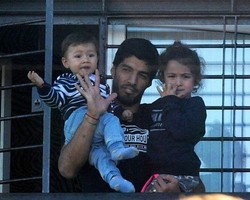 FIFPro: Sanksi FIFA Langgar Hak Suarez untuk Bekerja