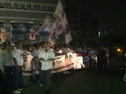 Jelang Debat Cawapres, Pendukung Hatta dan JK Perang Yel-yel