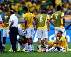 Scolari Ungkap Neymar Alami Masalah di Paha