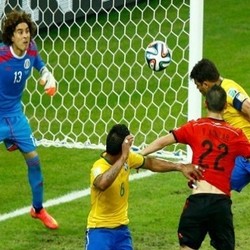 Ini Hubungan Olahraga dengan Bursa Saham