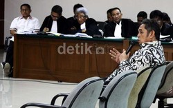 Eks Bos Adhi Karya: Pius Lustrilanang Terima Bon Soal Proyek Gedung DPR