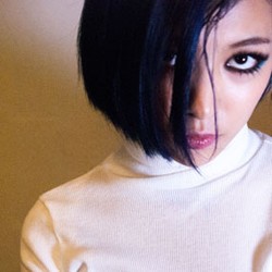 Luna Tampil dengan Rambut Bob di Teaser Foto Comeback f(x)