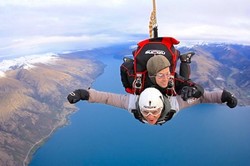Pesona Selandia Baru, Dari Gunung Es Hingga Sky Diving