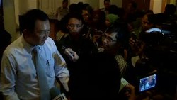 Tiru Orchard Road, PLT Gubernur DKI Jakarta Serius Legalkan PKL Balik ke Trotoar