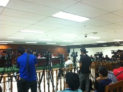 Tak Ada Istri dan Anak Akil, Ruang Sidang Sepi Penonton