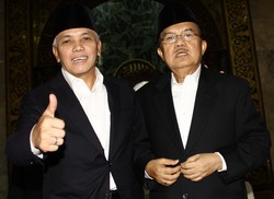 Hatta Dinilai Lebih Kuasai Materi Dibanding JK