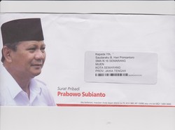 Puluhan Surat Cinta Prabowo untuk Guru di Semarang Teronggok di Meja