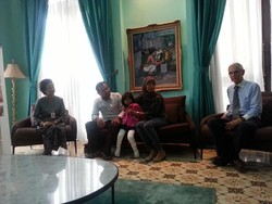 Kisah Ziva, Bocah Penderita Kaki Pengkor yang Ditolong Prabowo