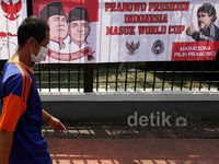 Logo PSSI di Spanduk Prabowo-Hatta