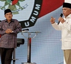 Hatta atau JK, Siapa Lebih Menarik Perhatian Netizen?