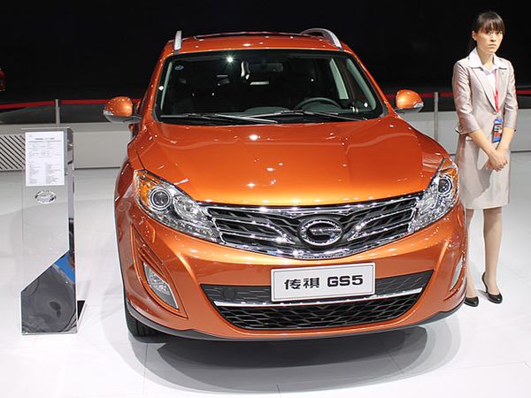 Mobil Asal Tiongkok Masuk Film Transformer