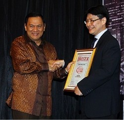 BCA Raih The Best Bank 2014