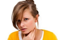 Sakit Tenggorokan Saat Berpuasa? Coba Atasi dengan Cara Simpel Ini