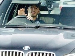 Luis Suarez dan BMW X5